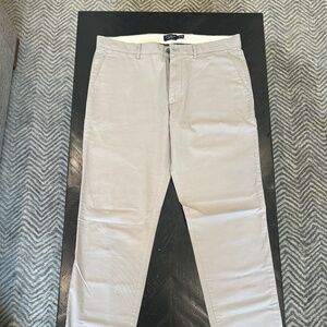 Club Monaco Connor Tech Pant. NWOT! 34x32